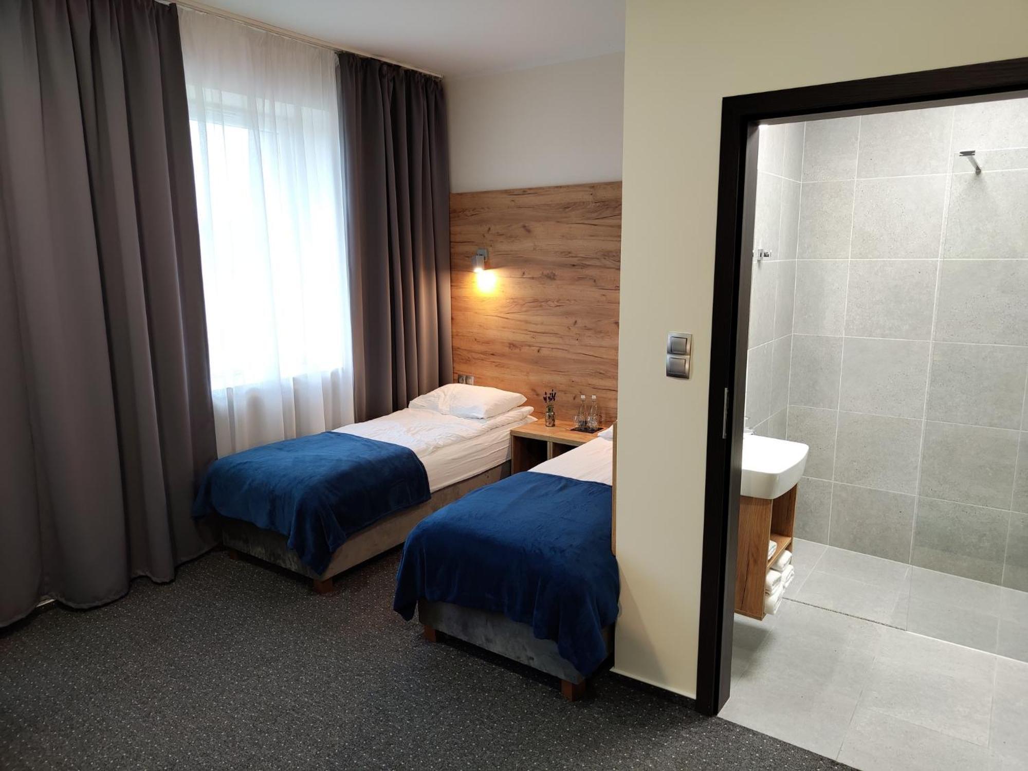 S7 Hotel Kielce Exterior photo