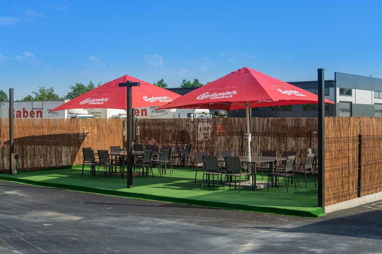 S7 Hotel Kielce Exterior photo