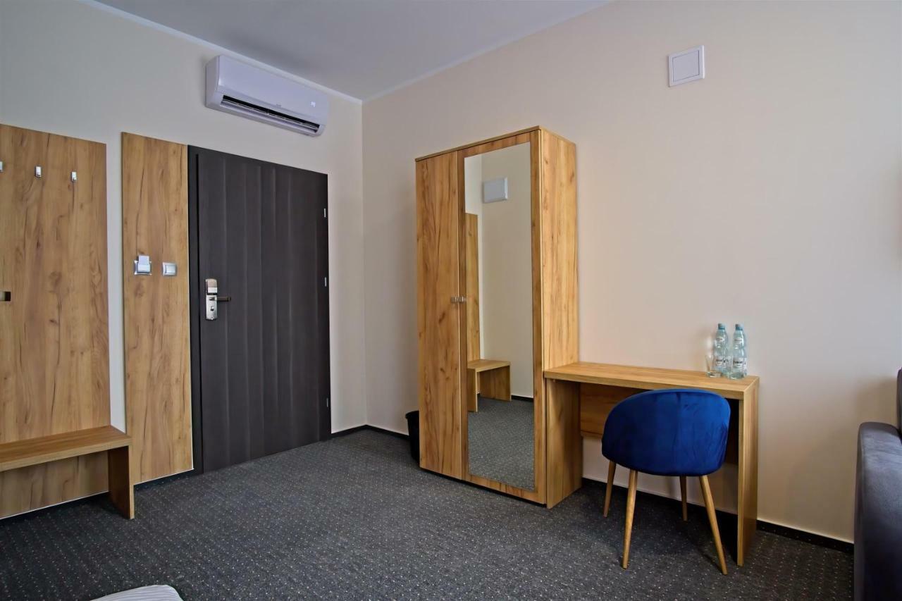 S7 Hotel Kielce Exterior photo
