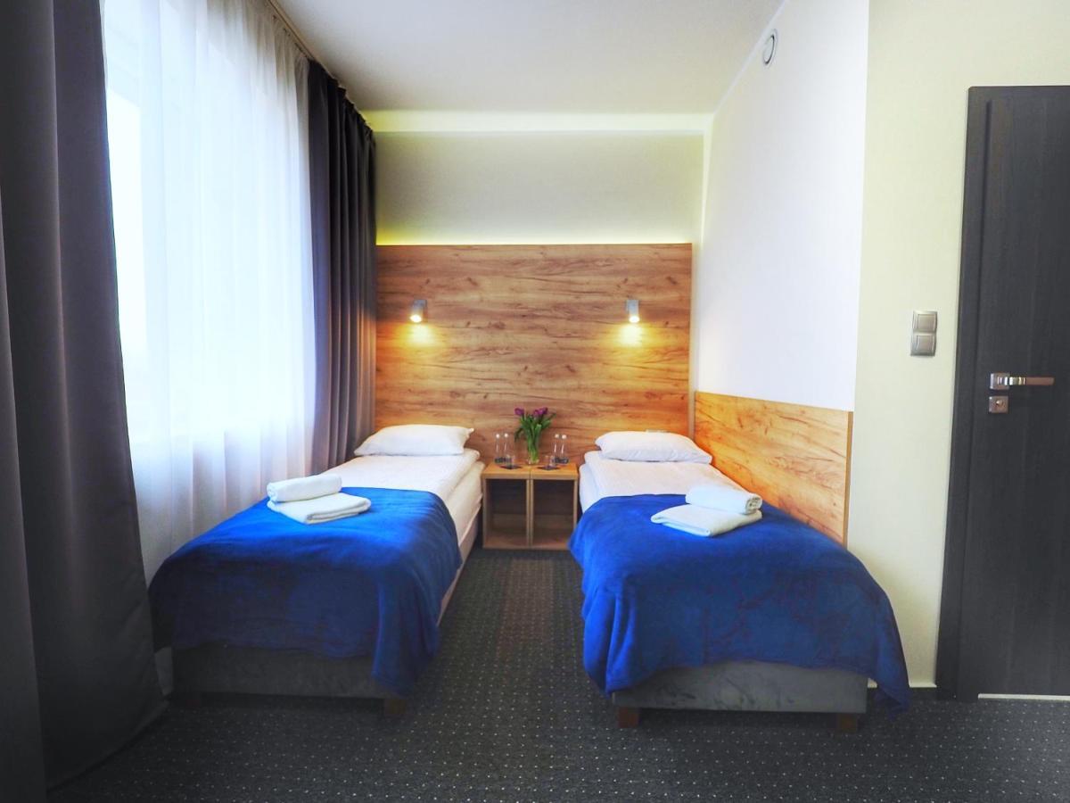 S7 Hotel Kielce Exterior photo